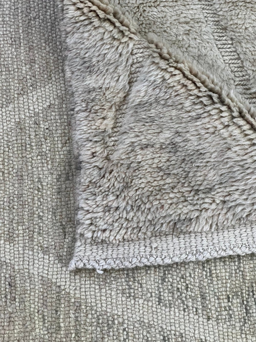 Contemporary Beni Mrirt Berber Rug 10'24" x 7'15" - 312 cm x 218 cm (Wool)