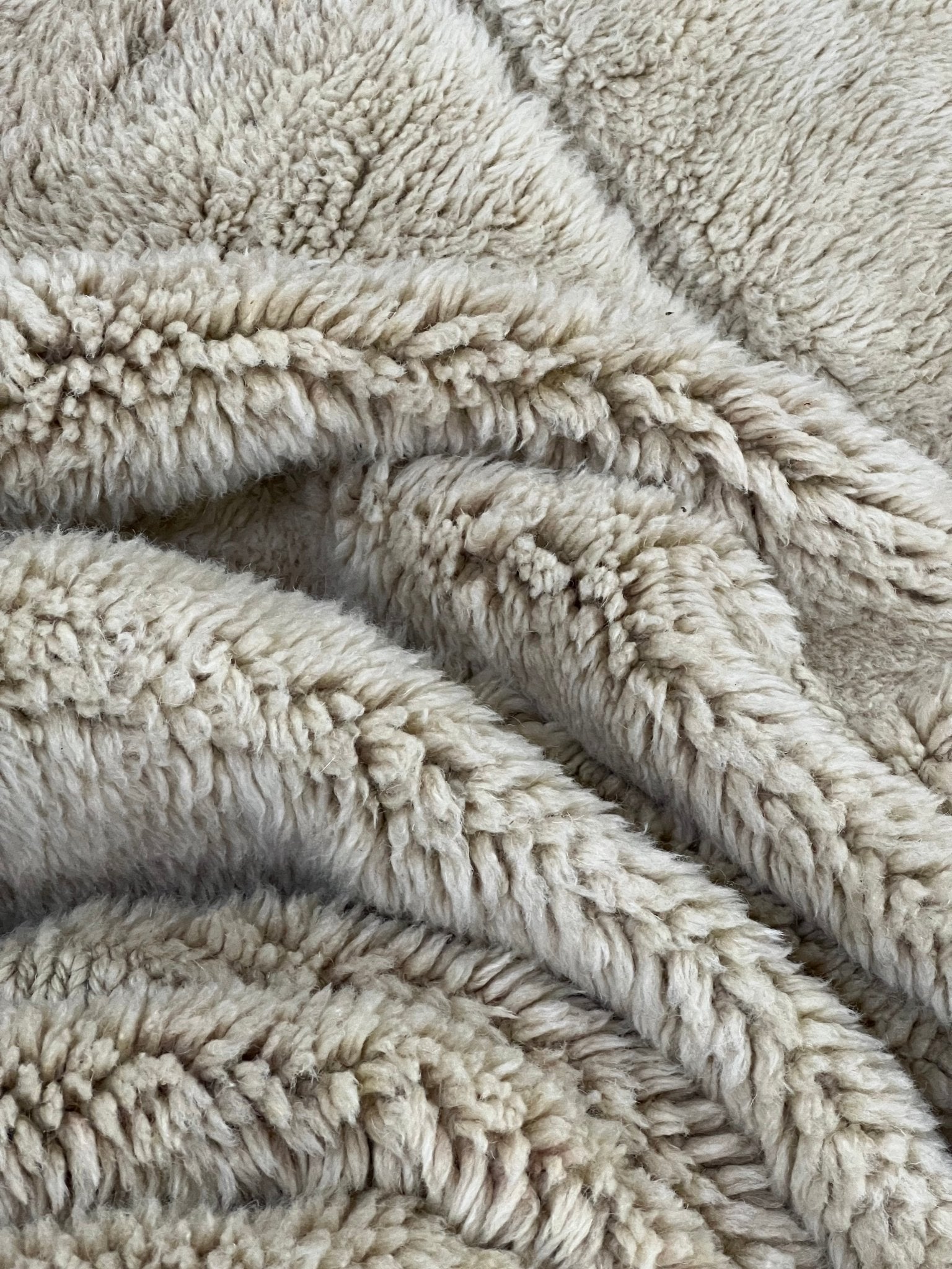 Contemporary Beni Mrirt Berber Rug 10'24" x 7'15" - 312 cm x 218 cm (Wool)