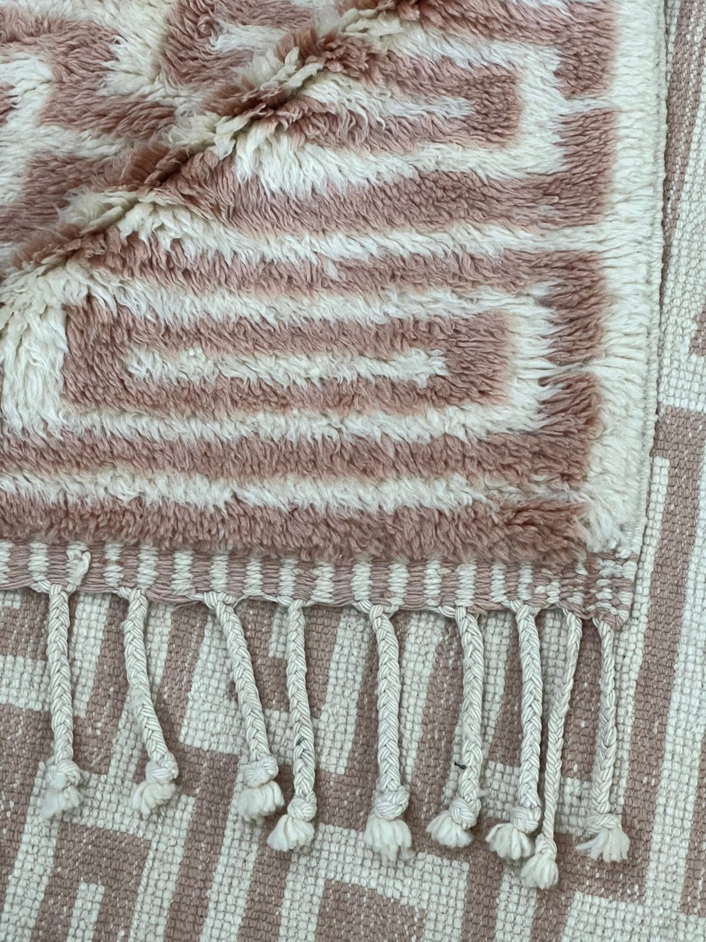 Contemporary Beni Mrirt Berber Rug 10'40" x 7'09" - 317 cm x 216 cm (Wool)