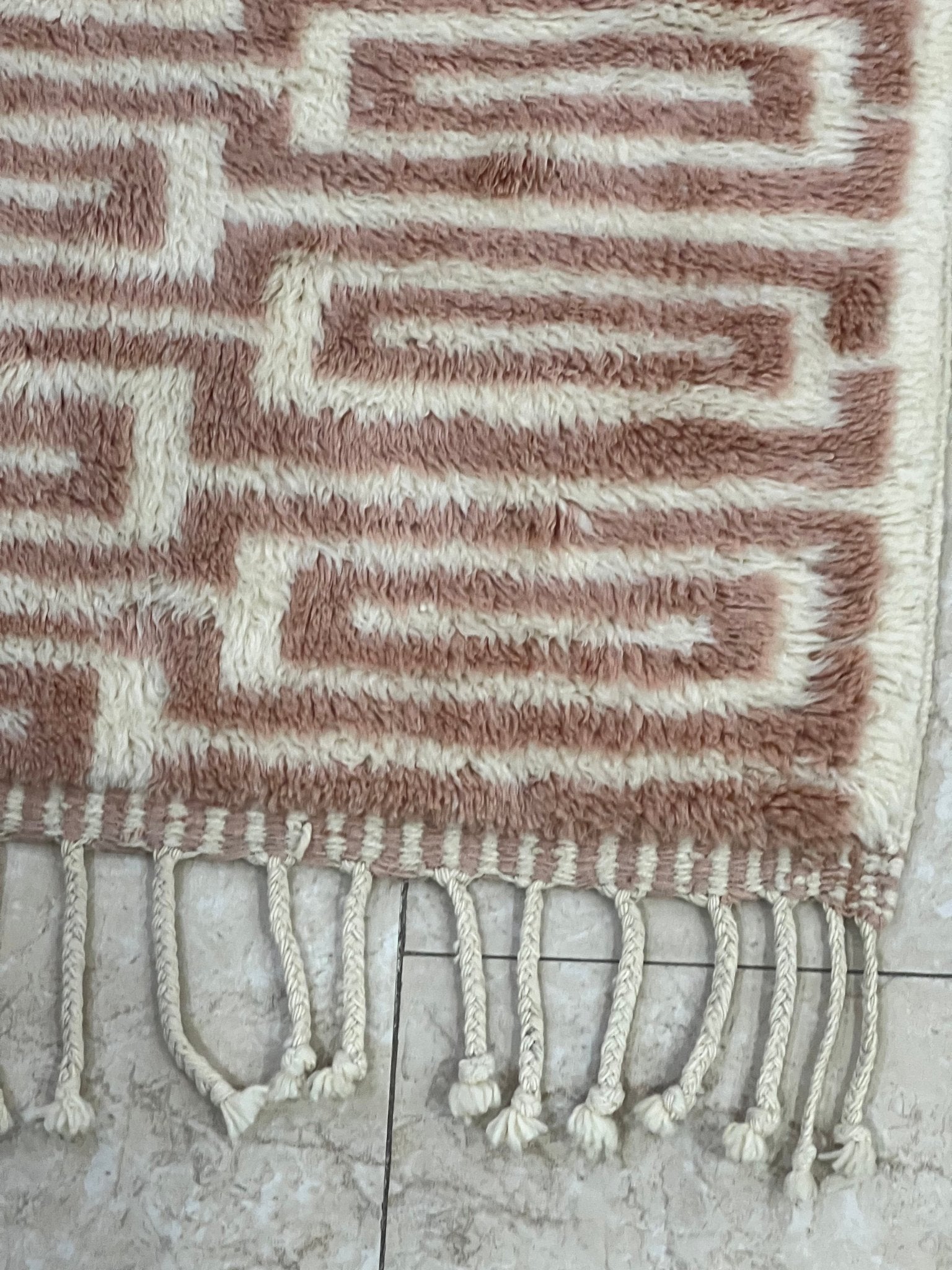 Contemporary Beni Mrirt Berber Rug 10'40" x 7'09" - 317 cm x 216 cm (Wool)