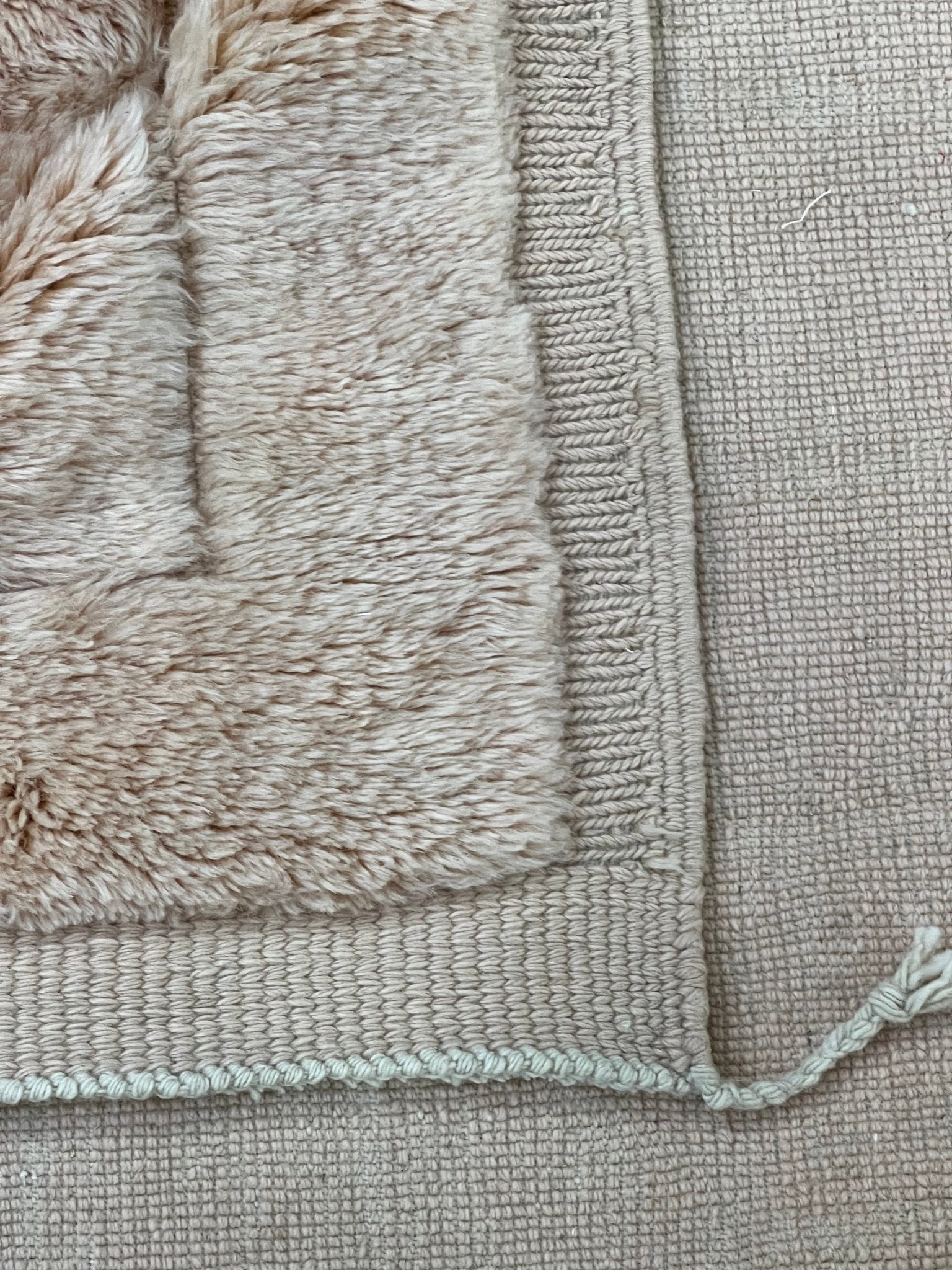 Contemporary Beni Mrirt Berber Rug 10'66" x 6'76" - 325 cm x 206 cm (Wool)