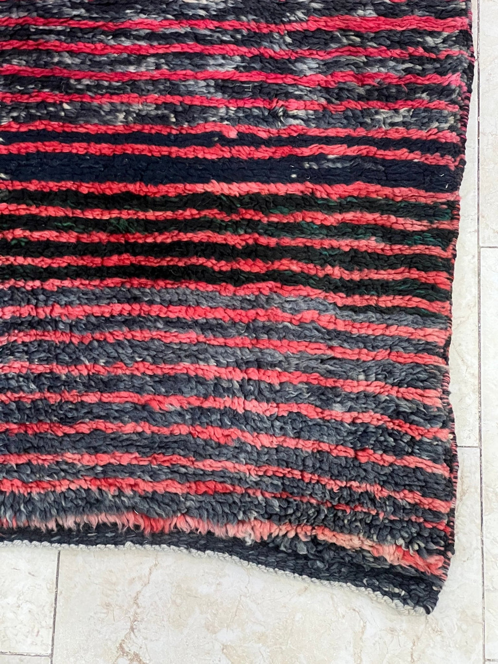 Contemporary Beni Mrirt Berber Rug 11'15" x 8'17" - 340 cm x 249 cm (Wool)