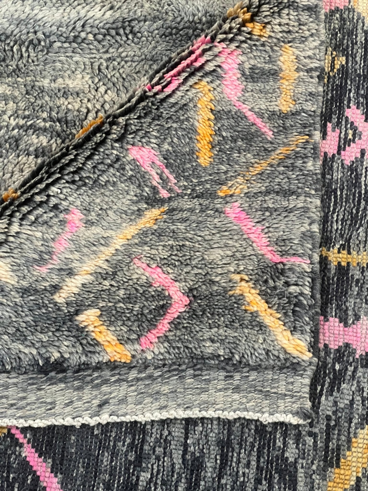 Contemporary Beni Mrirt Berber Rug 11'22" x 8'66" - 342 cm x 264 cm (Wool)