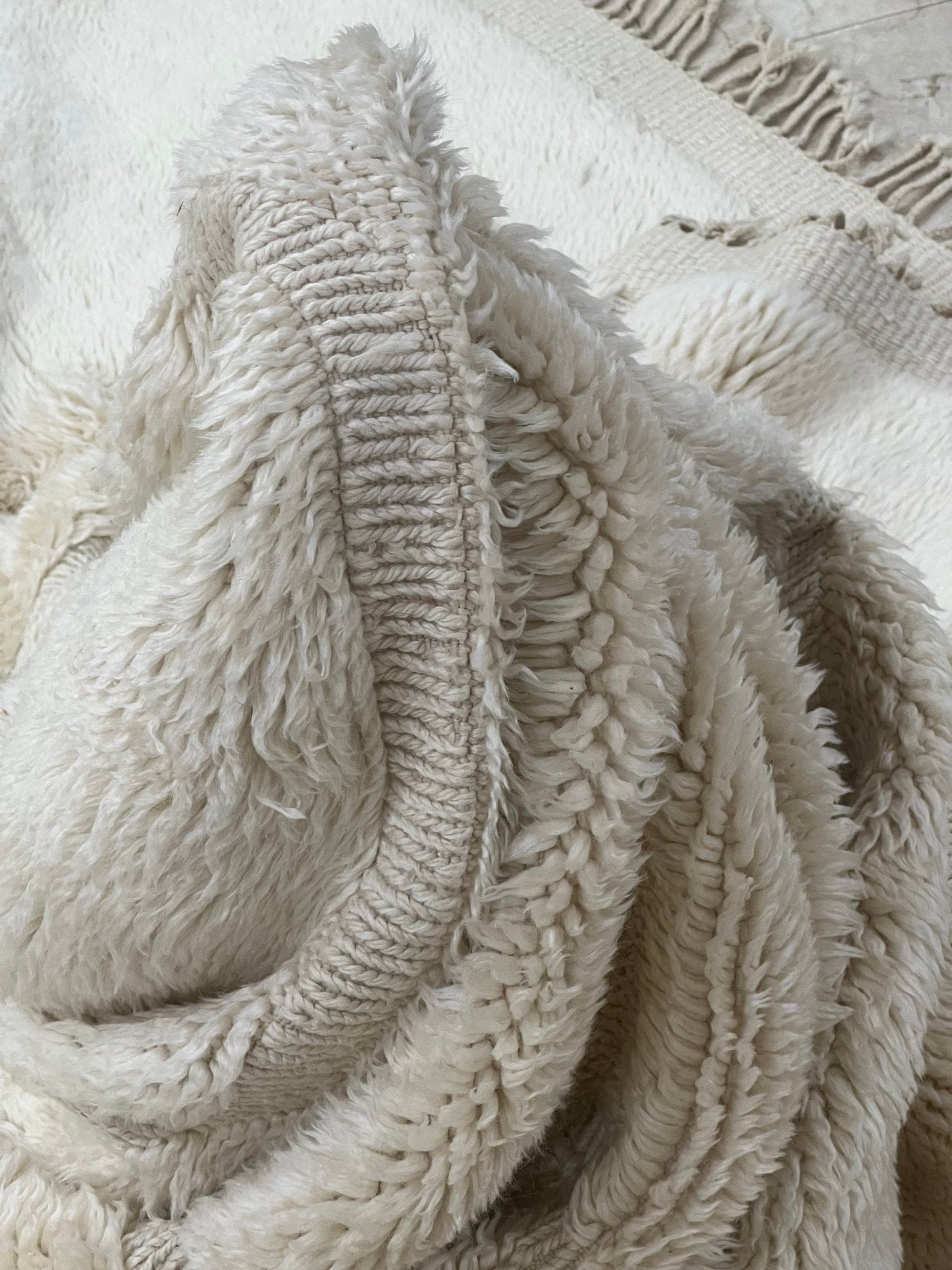 Contemporary Beni Mrirt Berber Rug 12'37" x 9'91" - 377 cm x 302 cm (Wool)