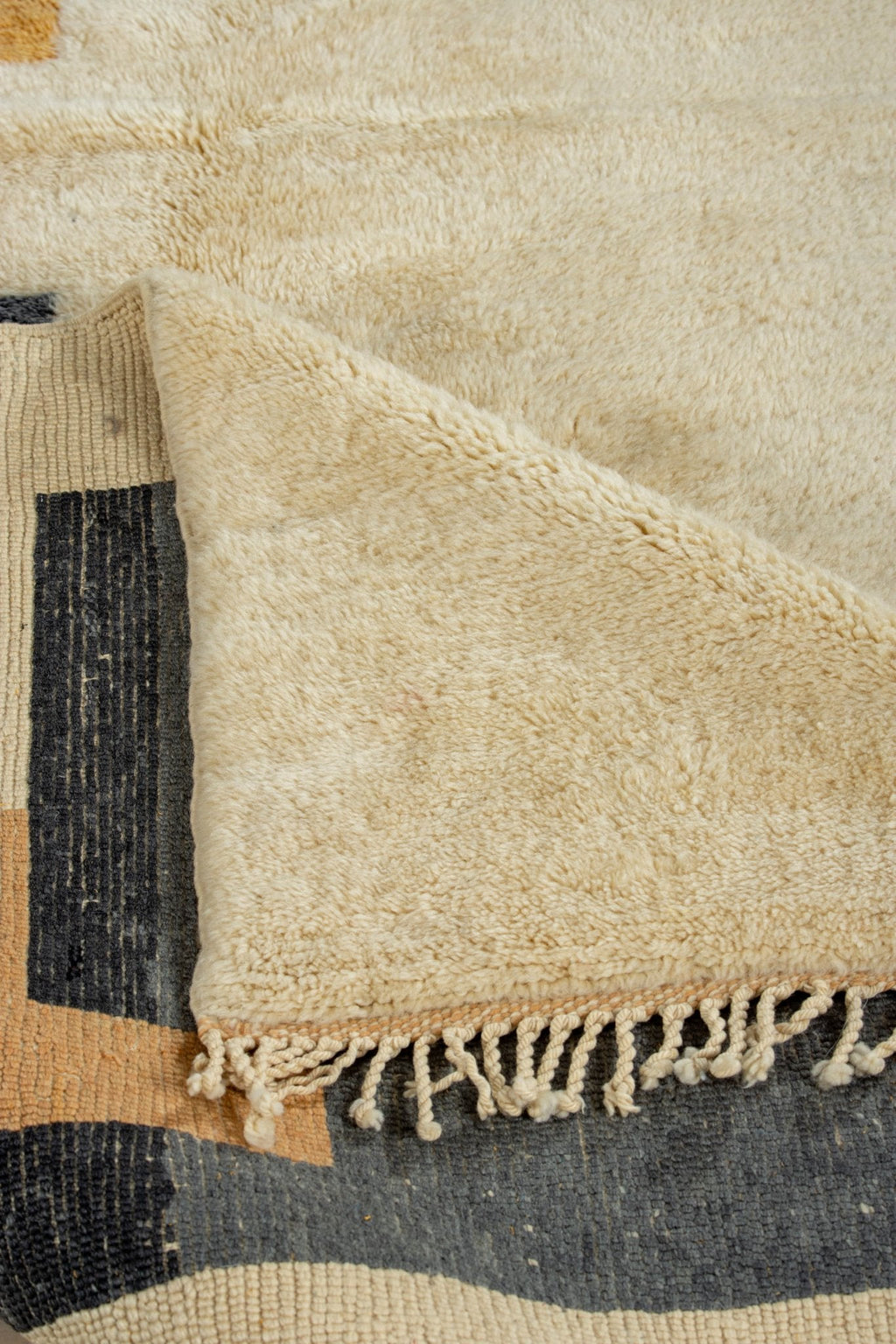 Contemporary Beni Mrirt Berber Rug 5'24" x  6'92" - 160 cm  x 211 cm (Wool)