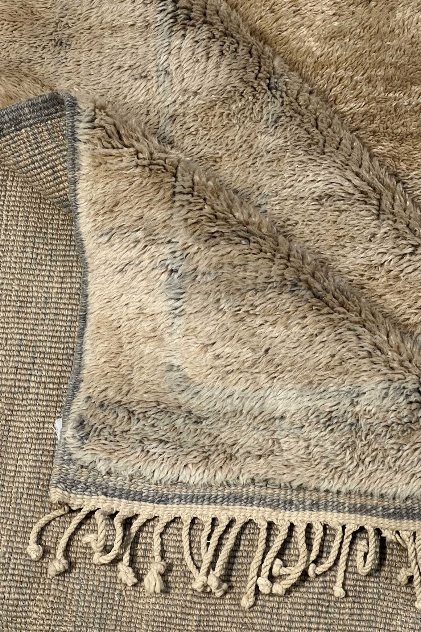 Contemporary Beni Mrirt Berber Rug 5'61" x 9'05" - 171 cm  x 276 cm (Wool)