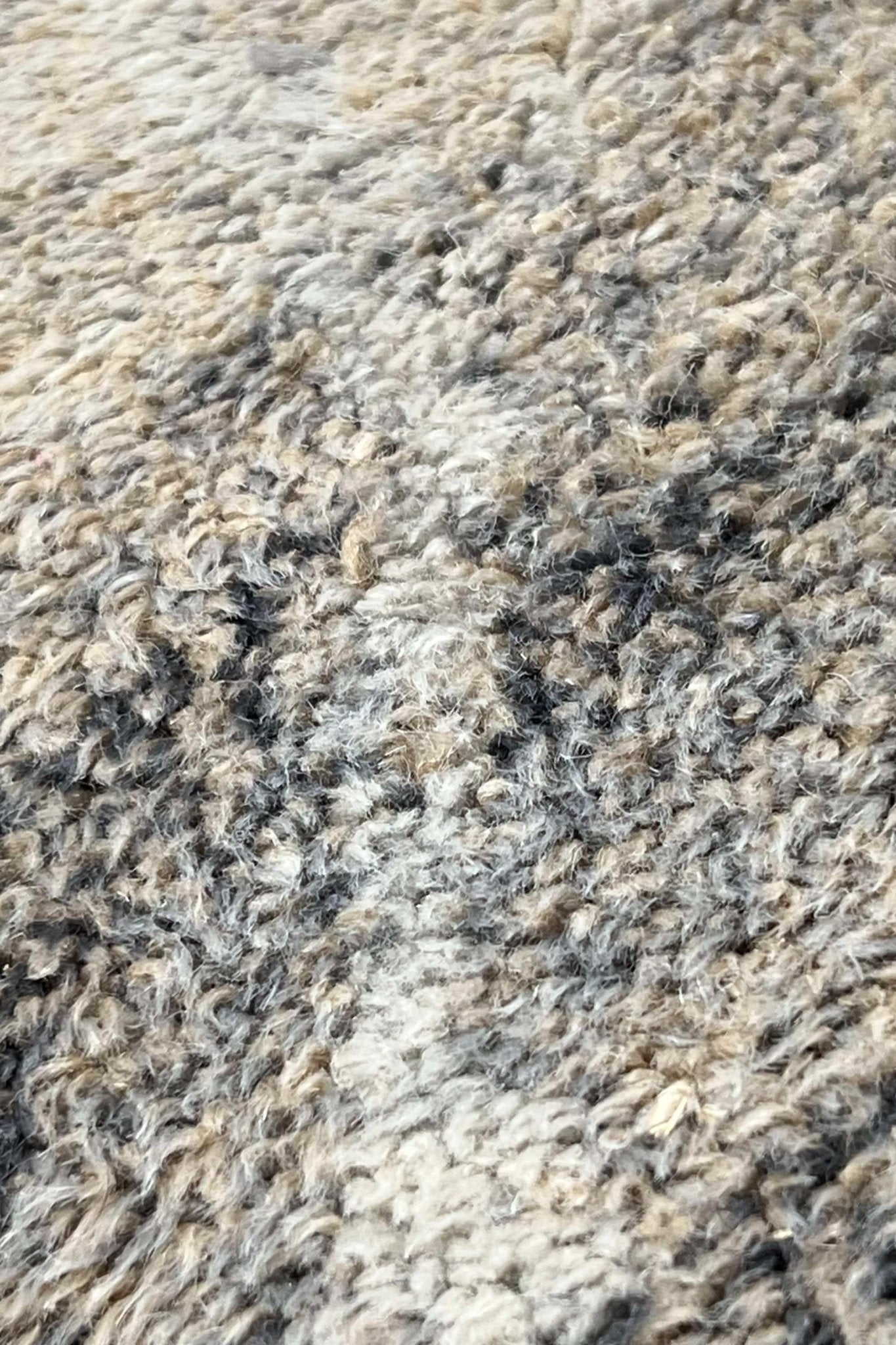 Contemporary Beni Mrirt Berber Rug 5'87" x 8'16" -  179 cm x 249 cm (Wool)