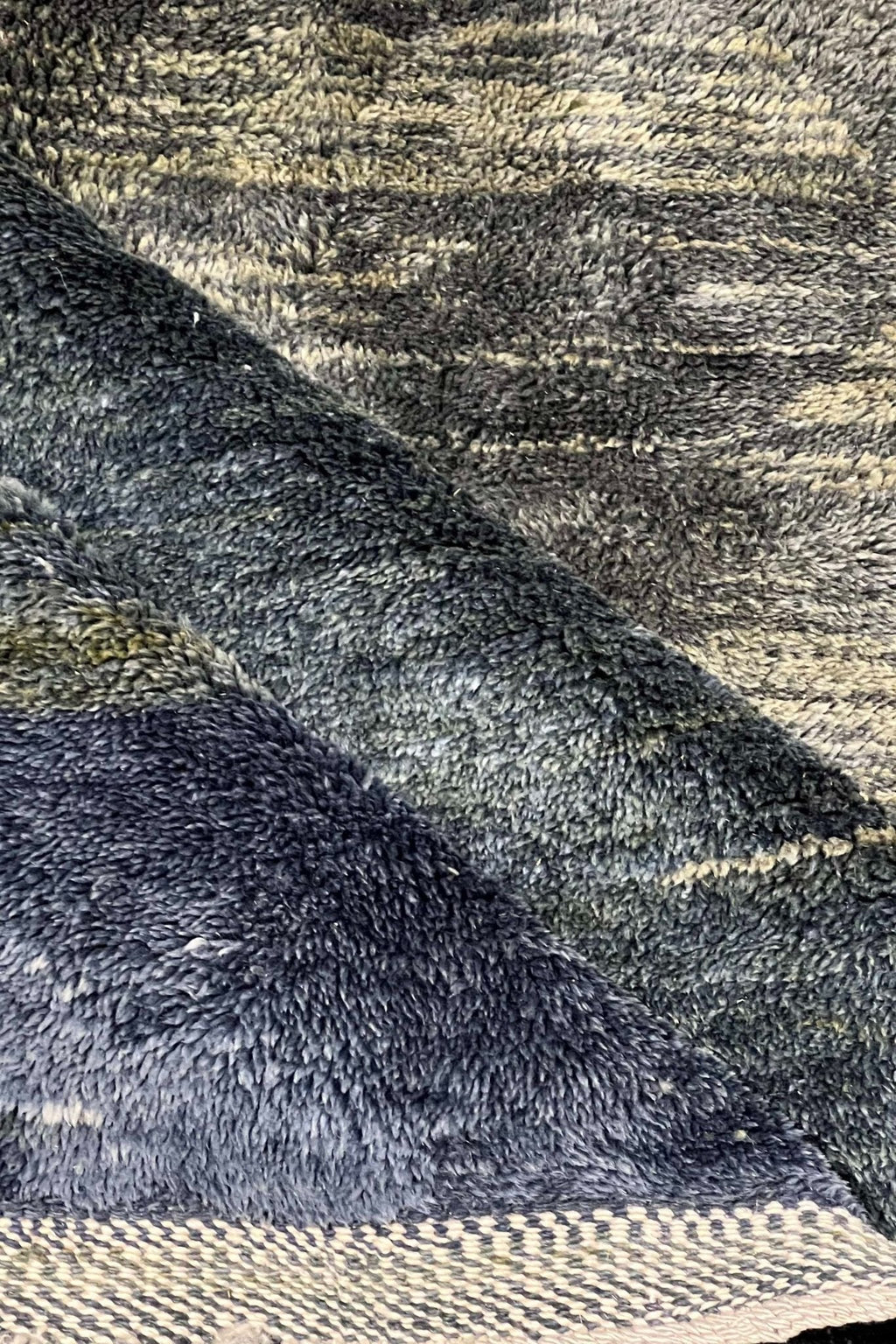 Contemporary Beni Mrirt Berber Rug 5'93" x 9'54" -  181 cm x 291 cm (Wool)