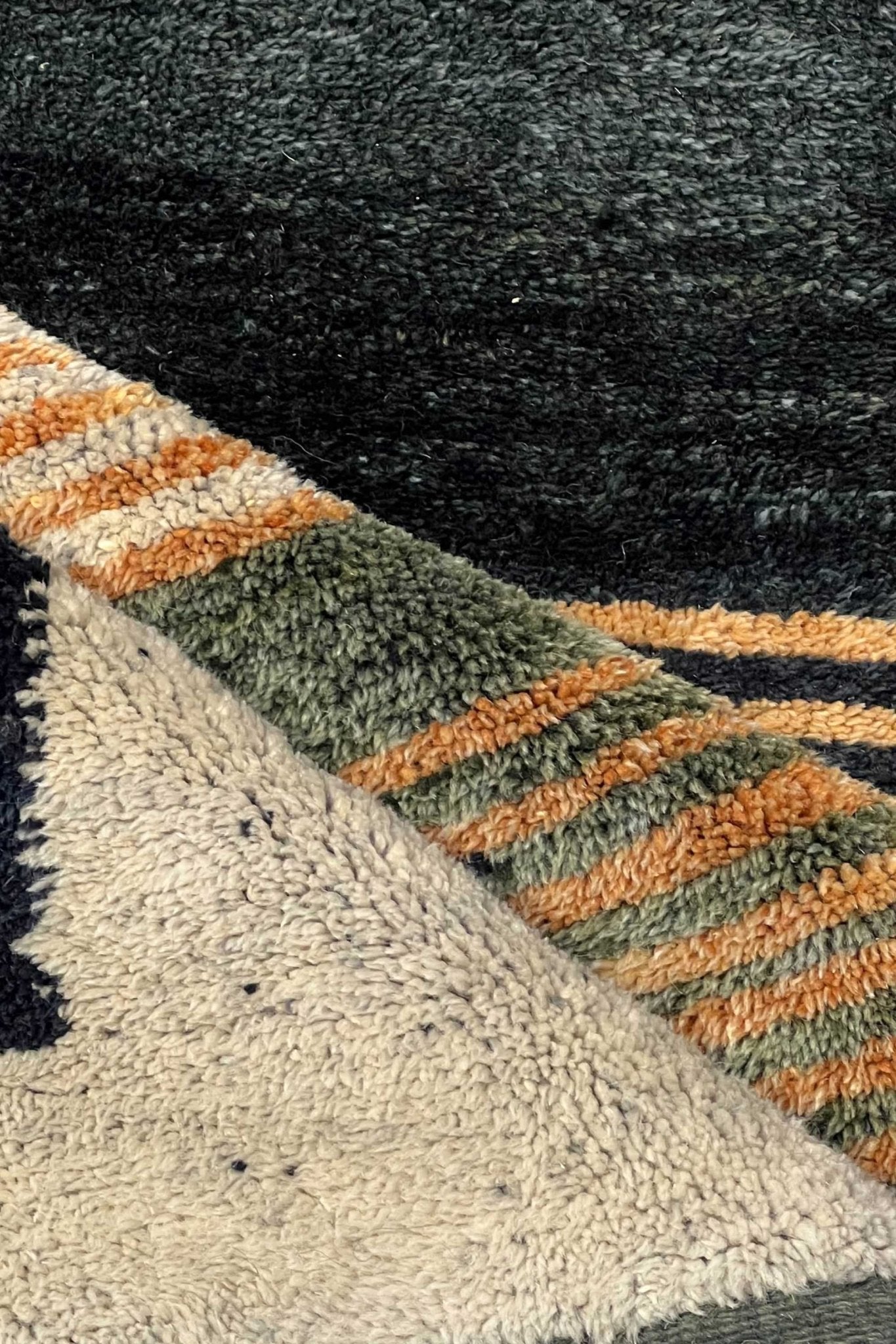 Contemporary Beni Mrirt Berber Rug 6'03" x 8'92" -  184 cm x 272 cm (Wool)