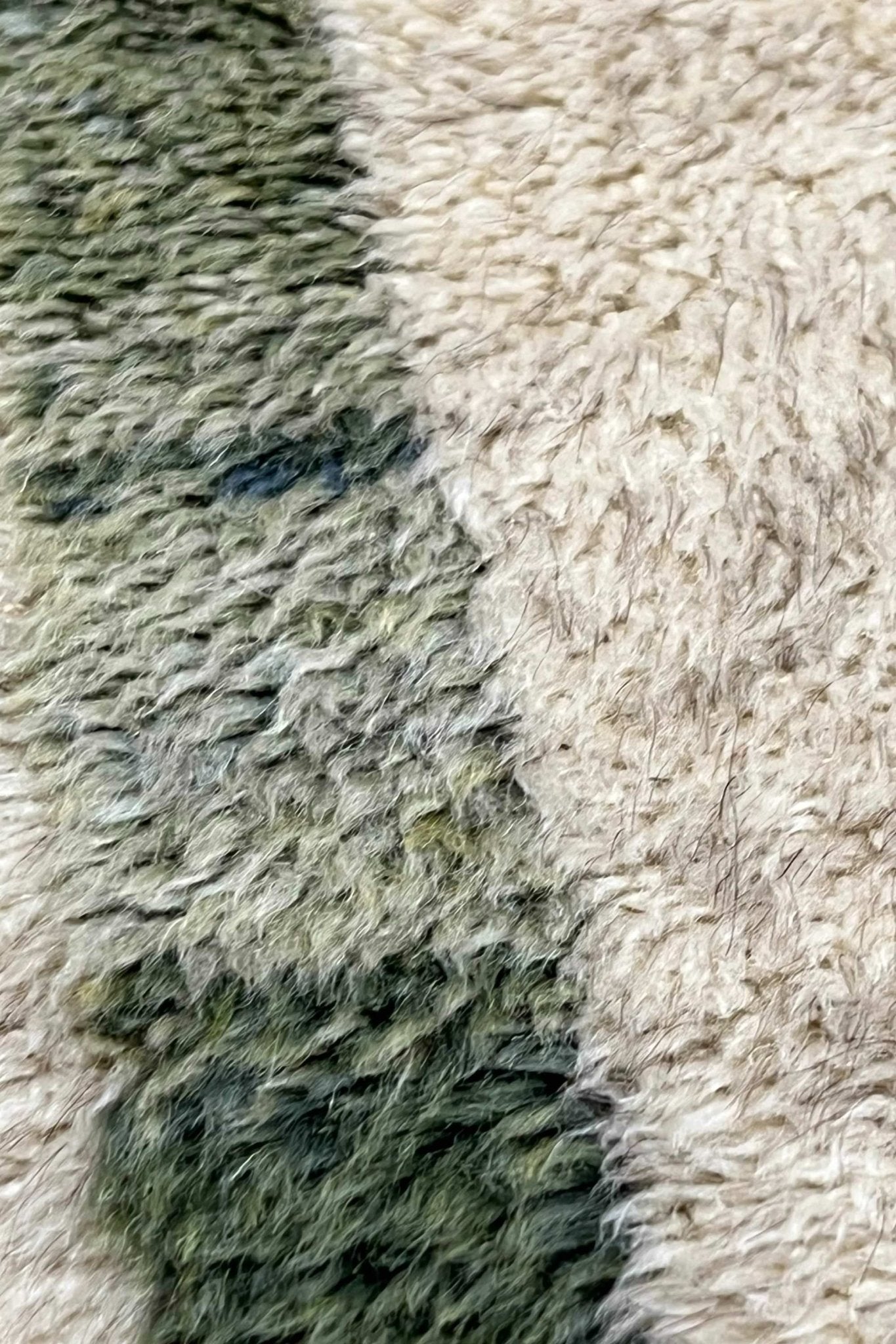 Contemporary Beni Mrirt Berber Rug 6'10" x 9'64" -  186 cm x 294 cm (Wool)