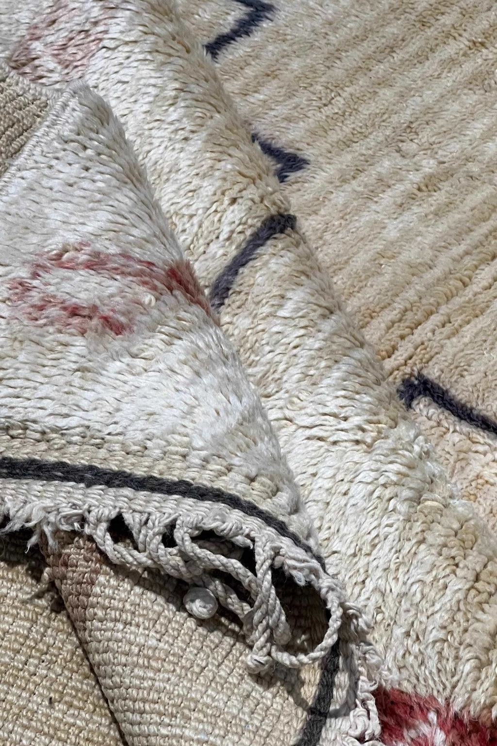 Contemporary Beni Mrirt Berber Rug 6'16" x 8'98" -  188 cm x 274 cm (Wool)