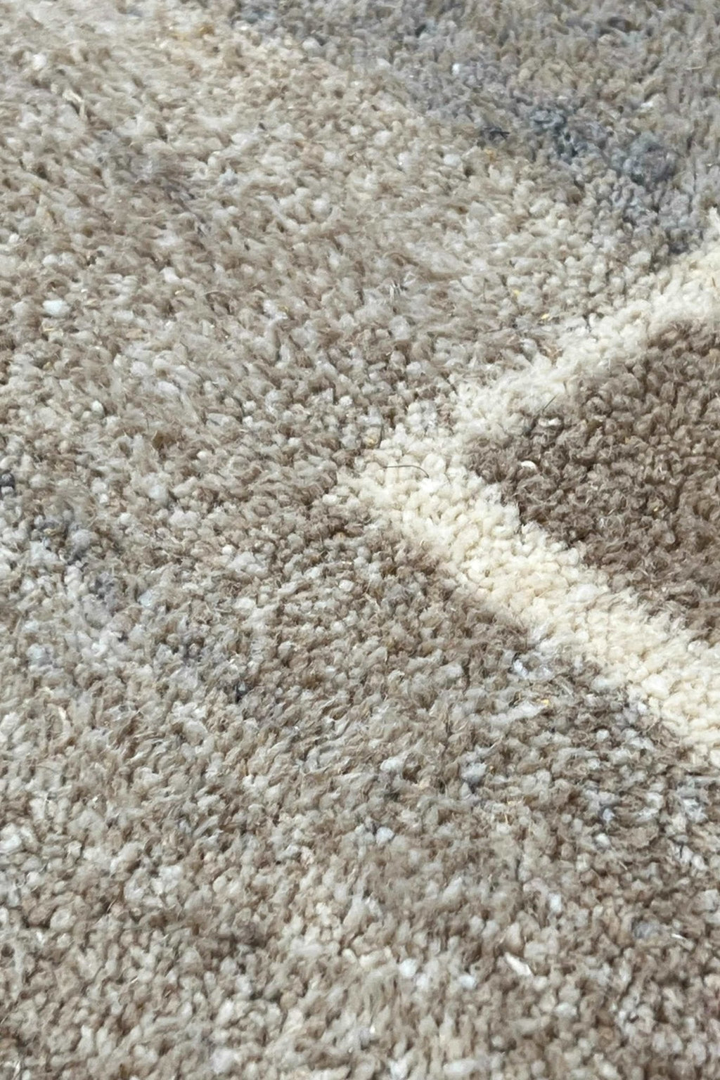 Contemporary Beni Mrirt Berber Rug 6'59" x  9'64" -  201 cm x 294 cm (Wool)