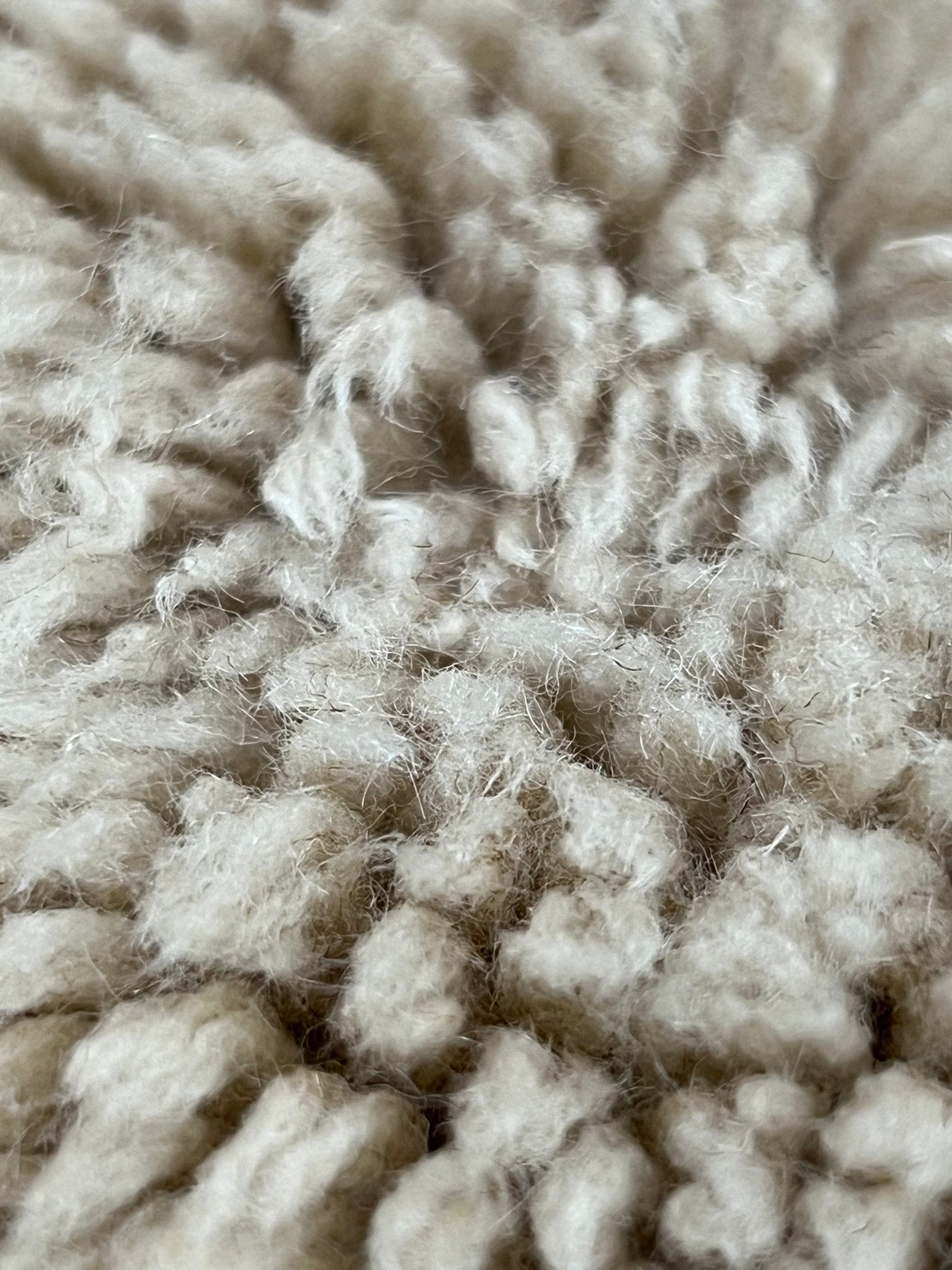 Contemporary Beni Mrirt Berber Rug 6'63" x 4'49" - 202 cm x 137 cm (Wool)