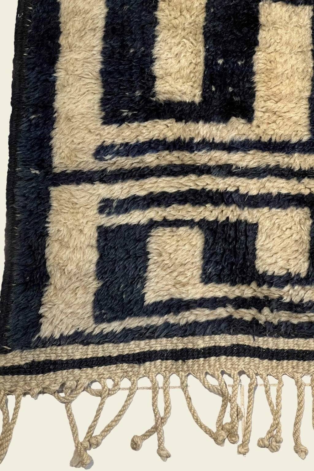 Contemporary Beni Mrirt Berber Rug 6'79" x 9'35" - 207 cm  x 285 cm (Wool)