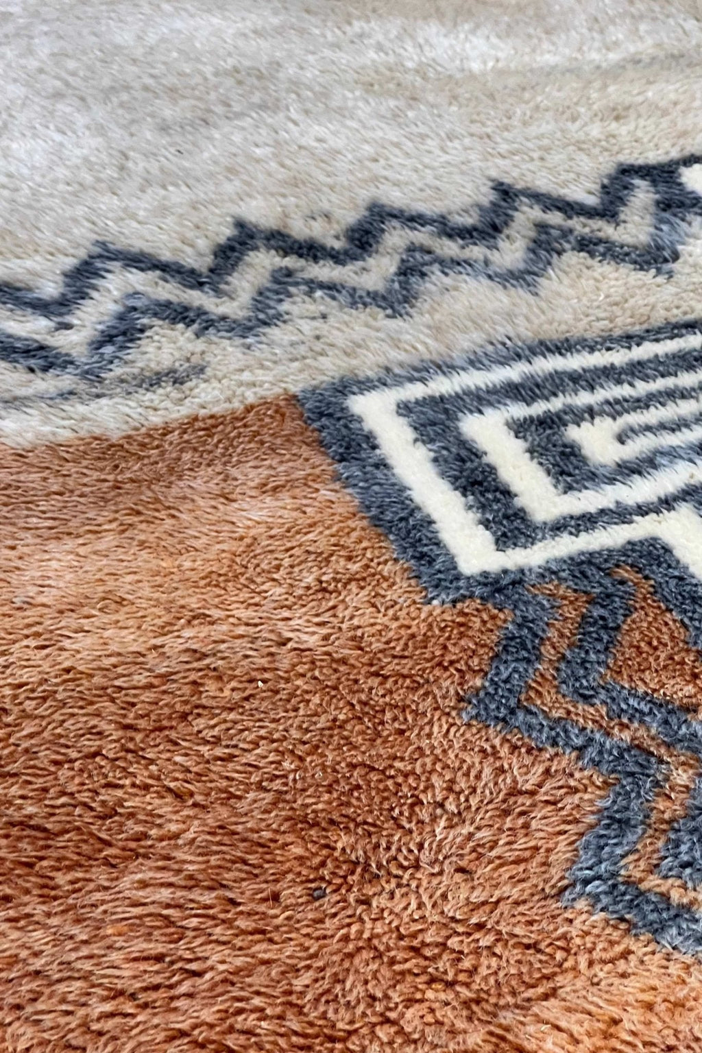 Contemporary Beni Mrirt Berber Rug 6'85" x  10'49" -  209 cm x 320 cm (Wool)