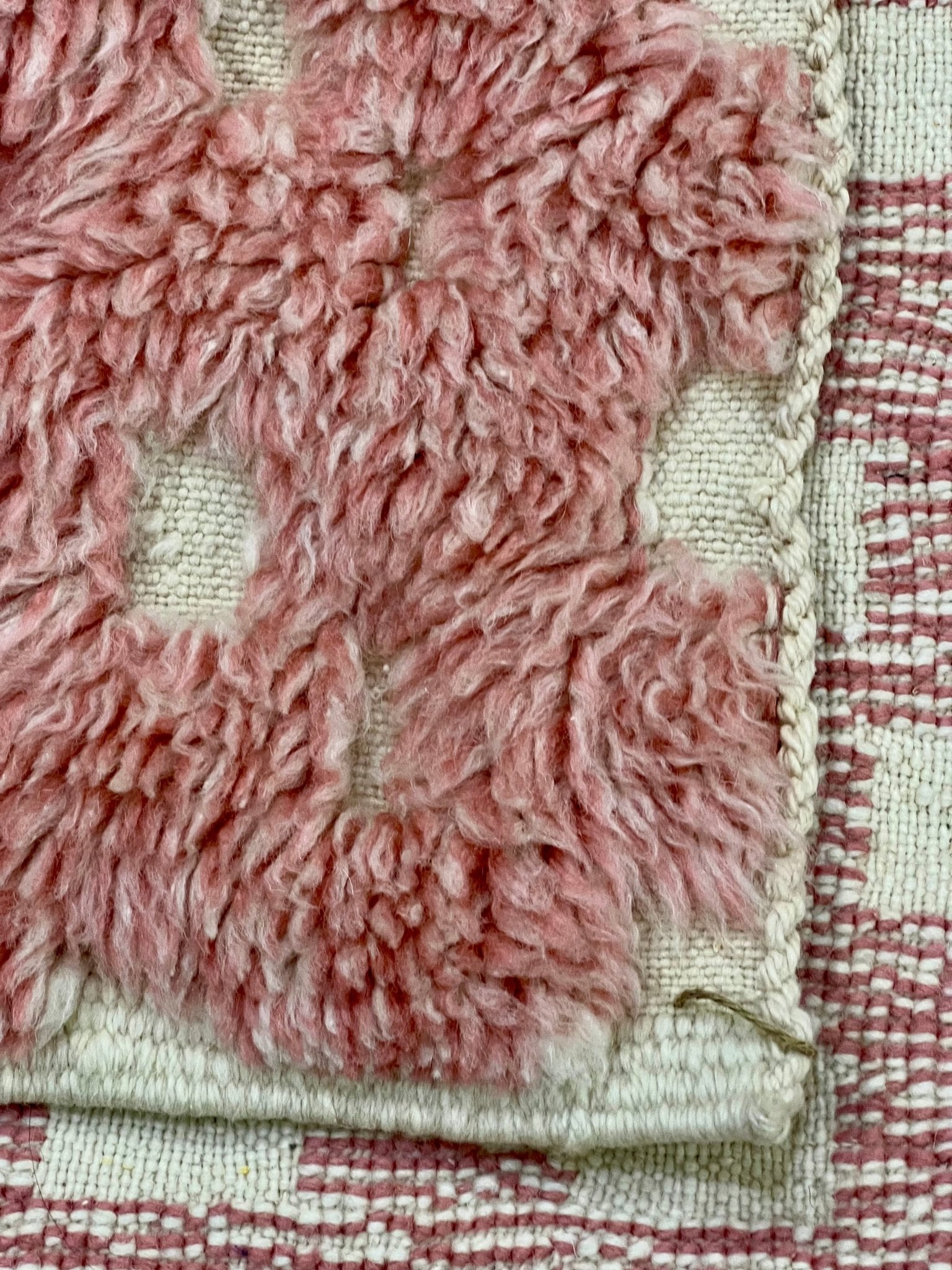 Contemporary Beni Mrirt Berber Rug 6'96" x 4'43" - 212 cm x 135 cm (Wool)