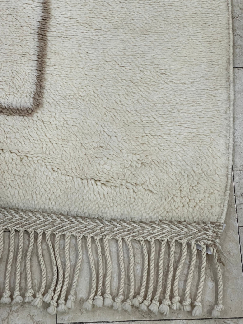 Contemporary Beni Mrirt Berber Rug 9'68" x 7'74" - 295 cm x 236 cm (Wool)