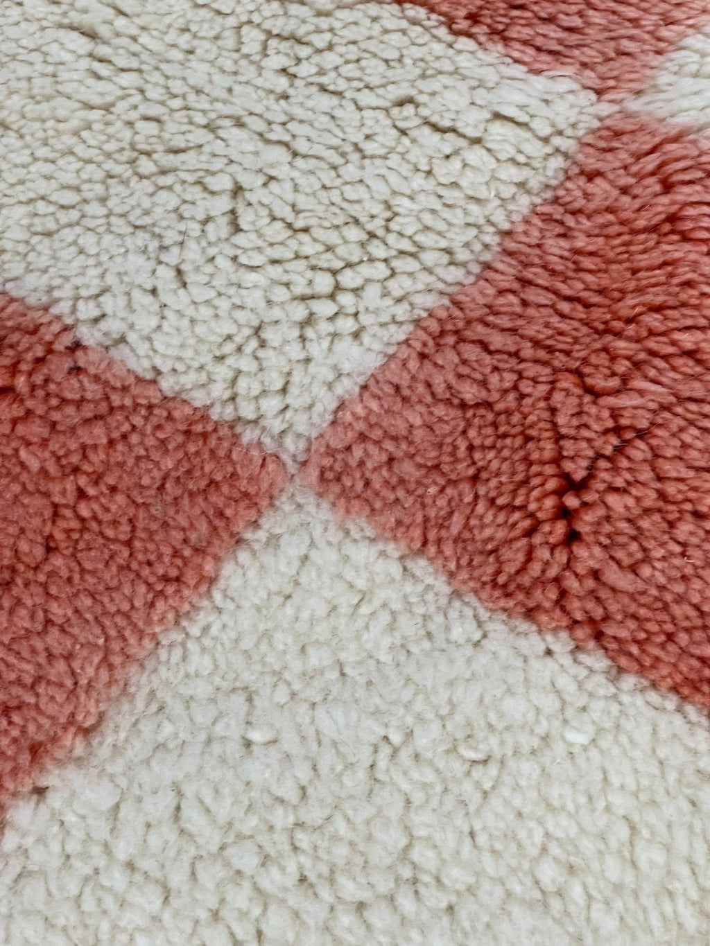 Contemporary Beni Mrirt Berber Rug 9'97" x 6'50" - 304 cm x 198 cm (Wool)