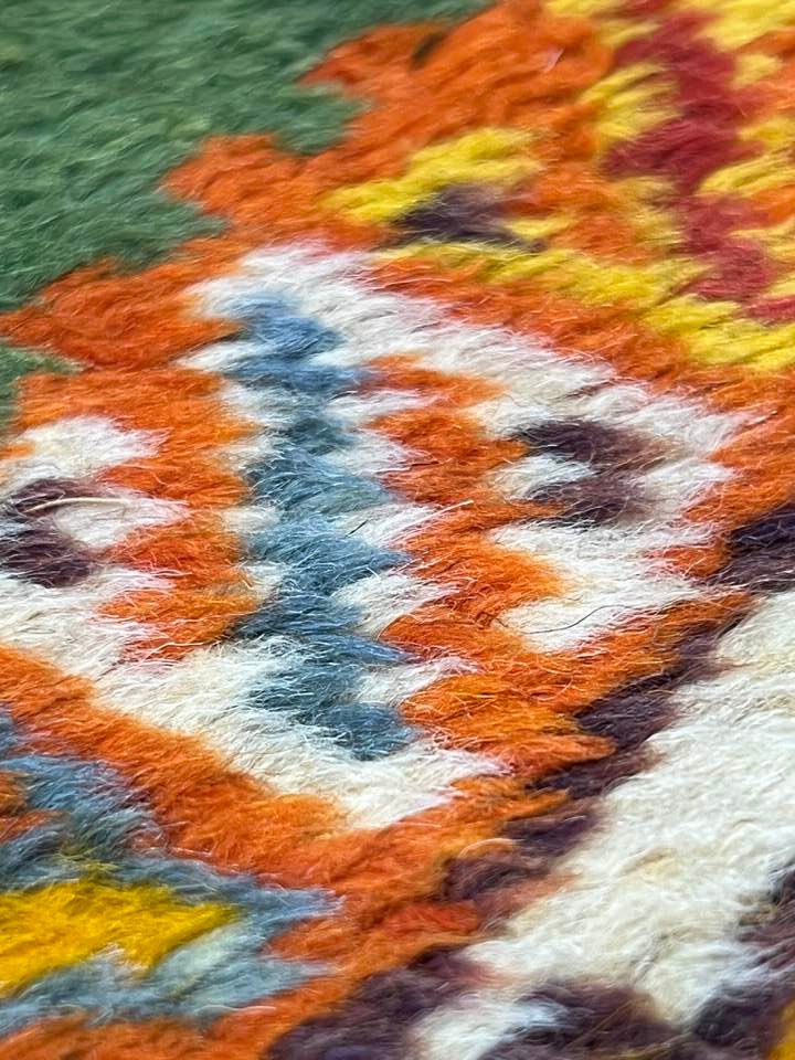 Moroccan area rug from Tazenakht, Wool and Thread, 242cm x 144cm or 7.94ft x 4.73ft