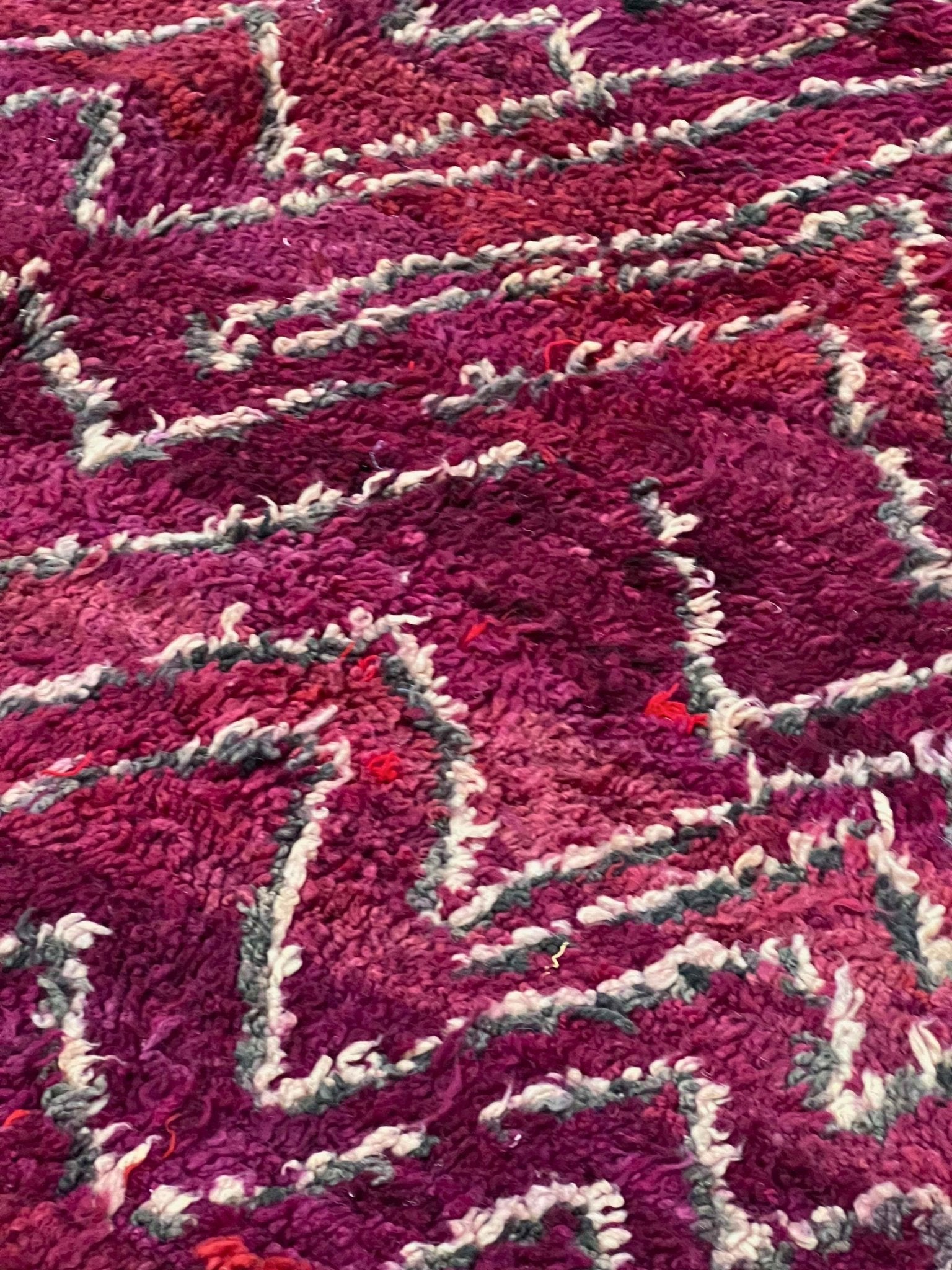 Vintage Beni Mguild Berber Rug 6'11" x  12'10" - 210 cm  x 390 cm (Wool)