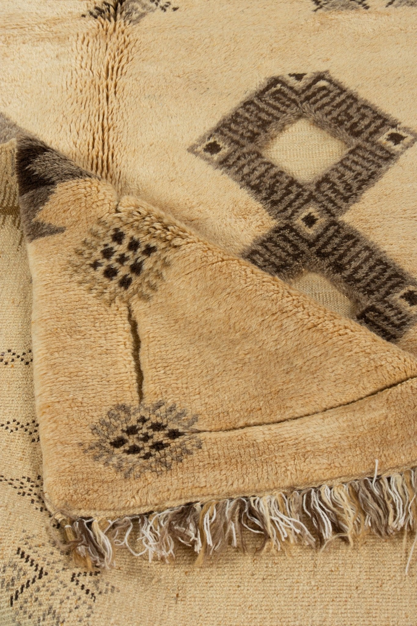 Vintage Beni Mguild Berber Rug 6'46" x  9'48" - 197 cm  x 289 cm (Wool)