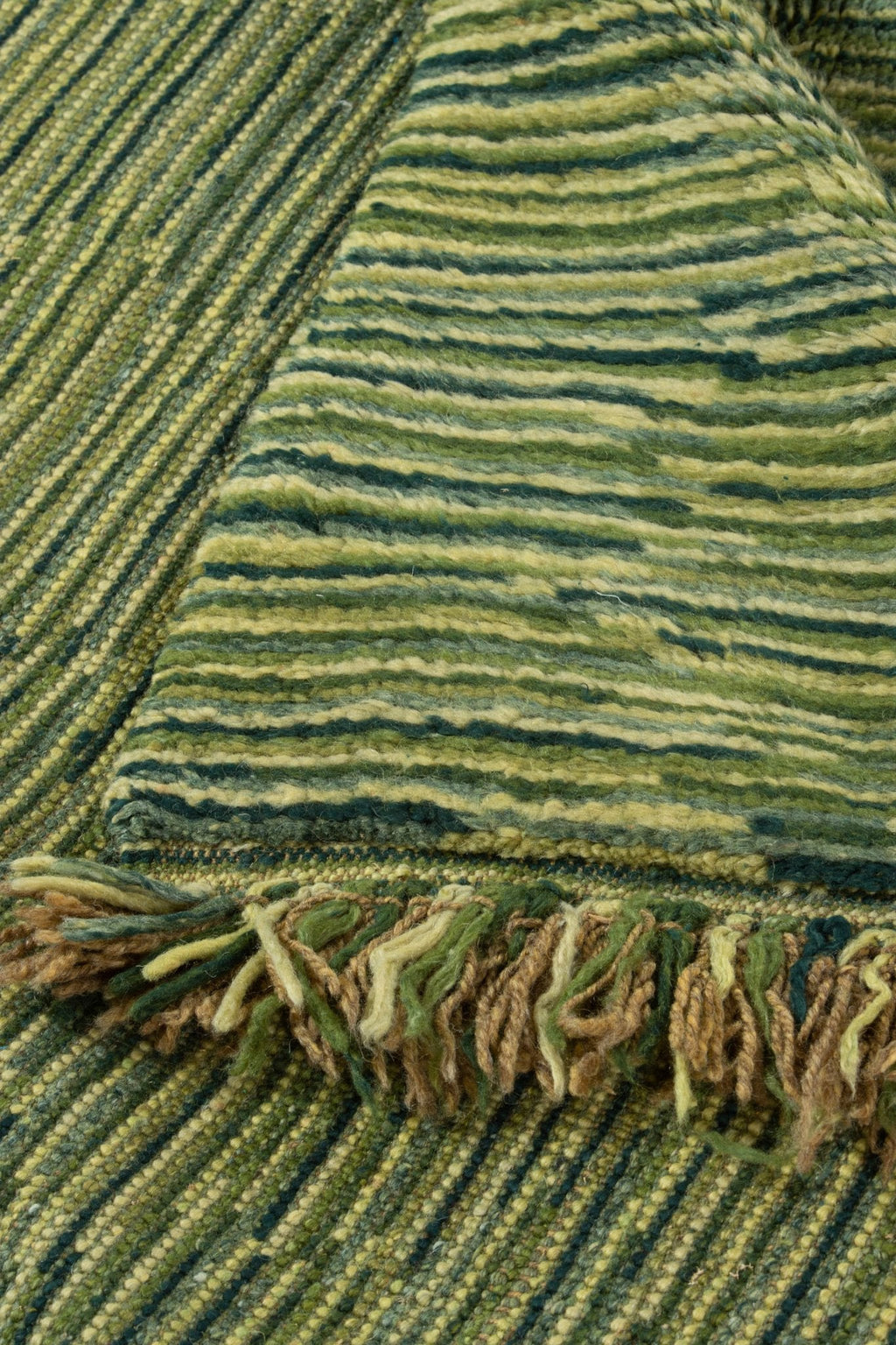 Vintage Beni Mguild Berber Rug 6'49" x  9'67" - 198 cm  x 295 cm (Wool)