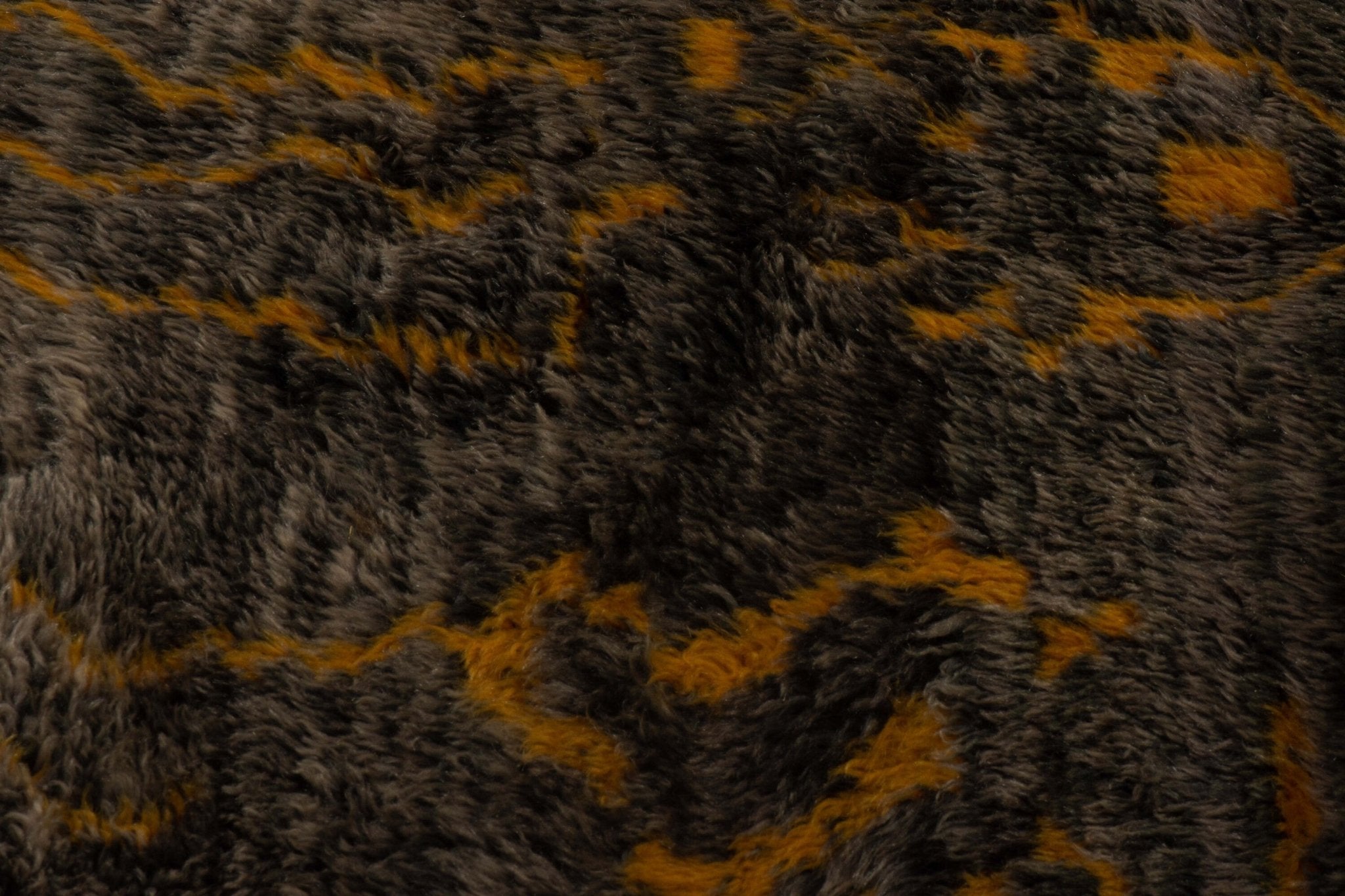 Vintage Beni Mguild Berber Rug 6'88" x  7'83" - 210 cm  x 225 cm (Wool)