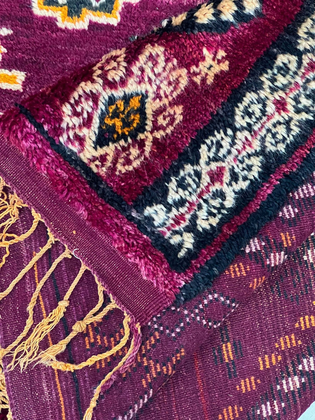 Vintage Beni Mguild Berber Rug 6'9" x  11'2" - 206 cm  x 340 cm (Wool)