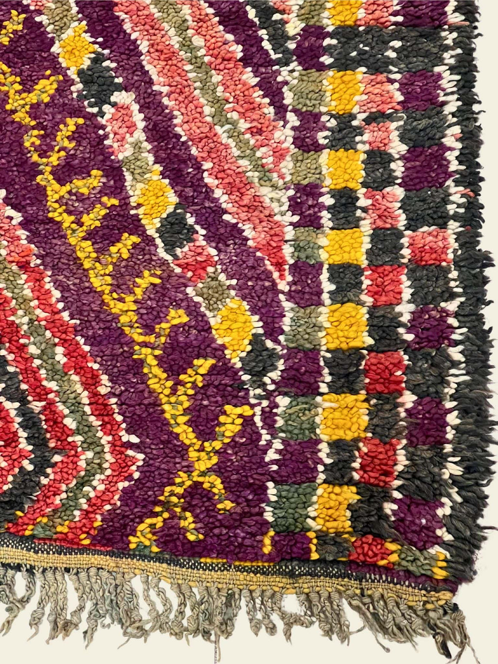 Vintage Beni Mguild Berber Rug 7'00" x  10'04" - 214 cm  x 315 cm (Wool)