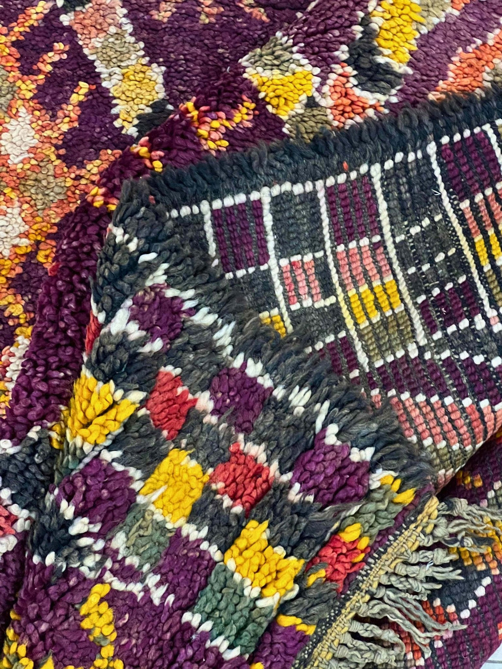 Vintage Beni Mguild Berber Rug 7'00" x  10'04" - 214 cm  x 315 cm (Wool)