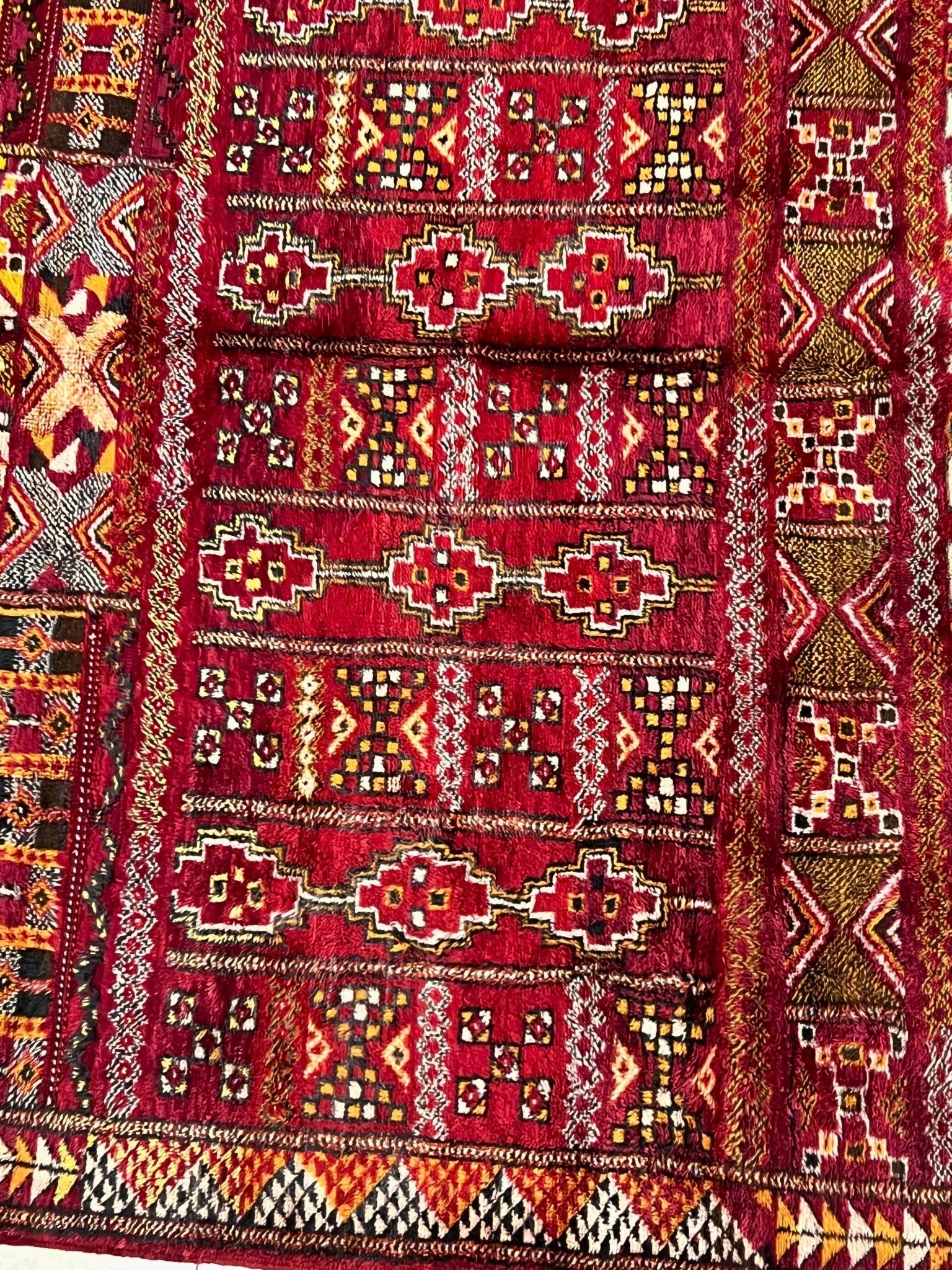 Vintage Beni Mguild Berber Rug 7'3" x 9'11" - 220 cm x 303 cm (Wool)