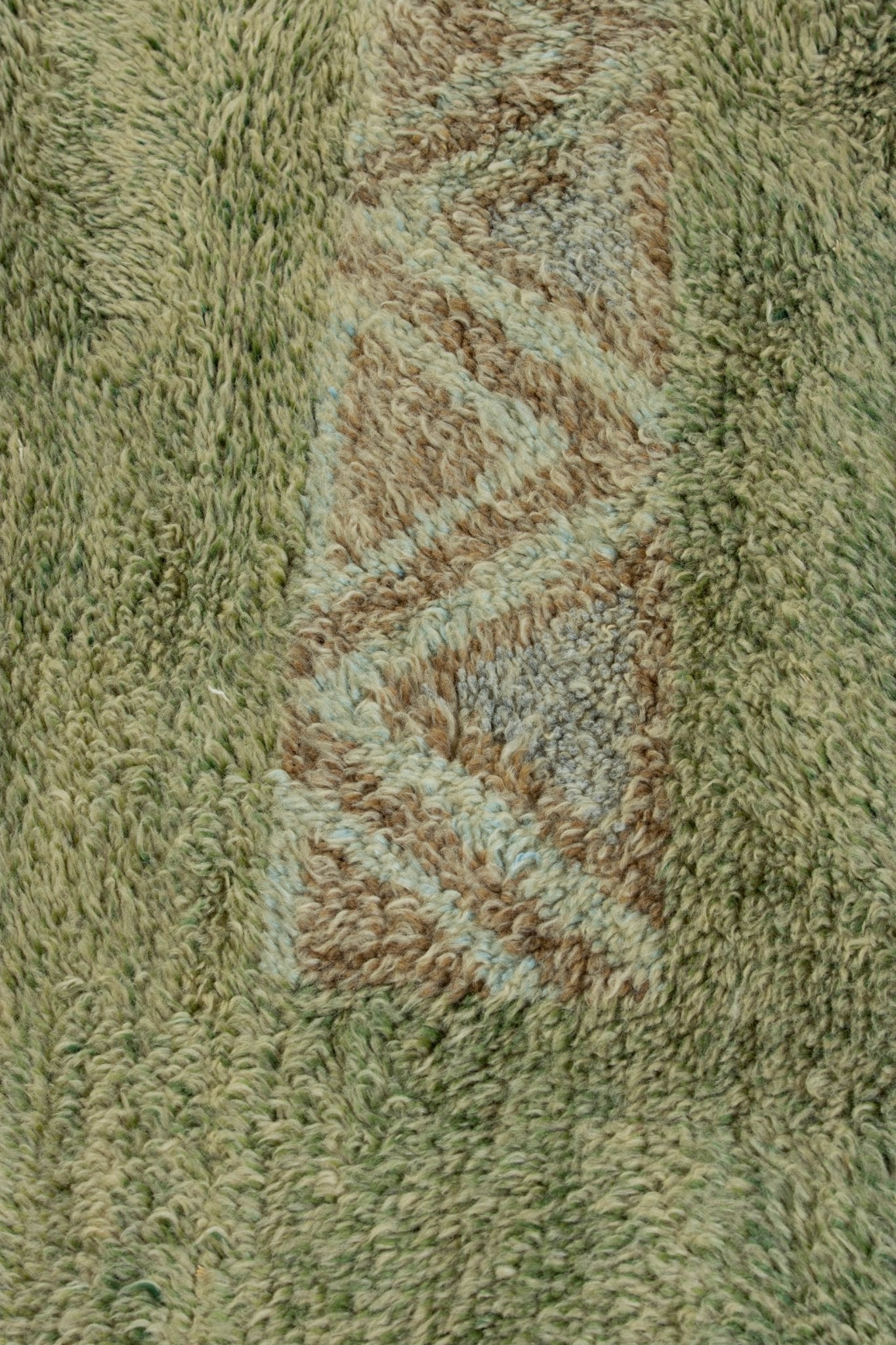 Vintage Beni Mguild Berber Rug 9'38" x  6'43" - 183 cm  x 303 cm (Wool)