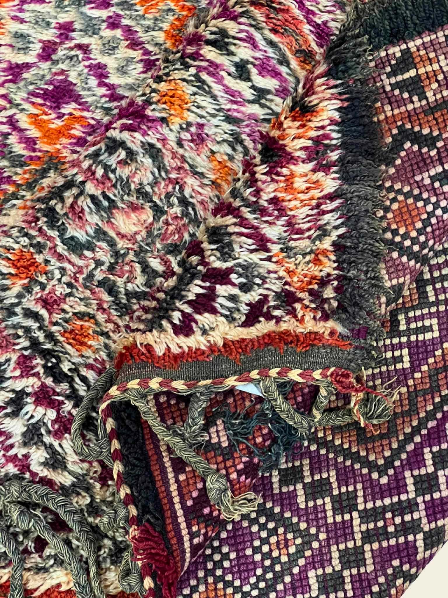 Vintage Beni Mguild Rug 6'1" x 10'09" - 185 cm x 328 cm (Wool)